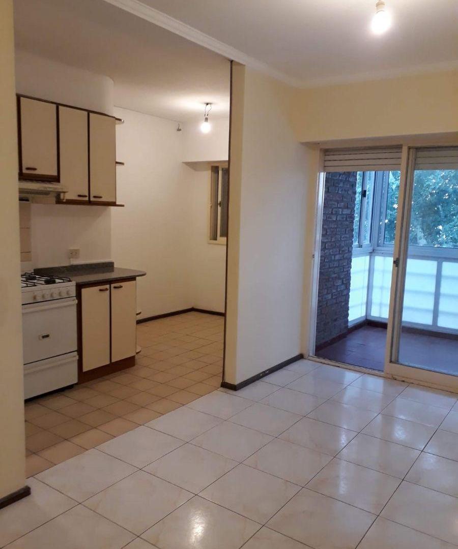 Foto de Departamento super luminoso tercer piso de escalera 55 m² con 2, imagen 1
