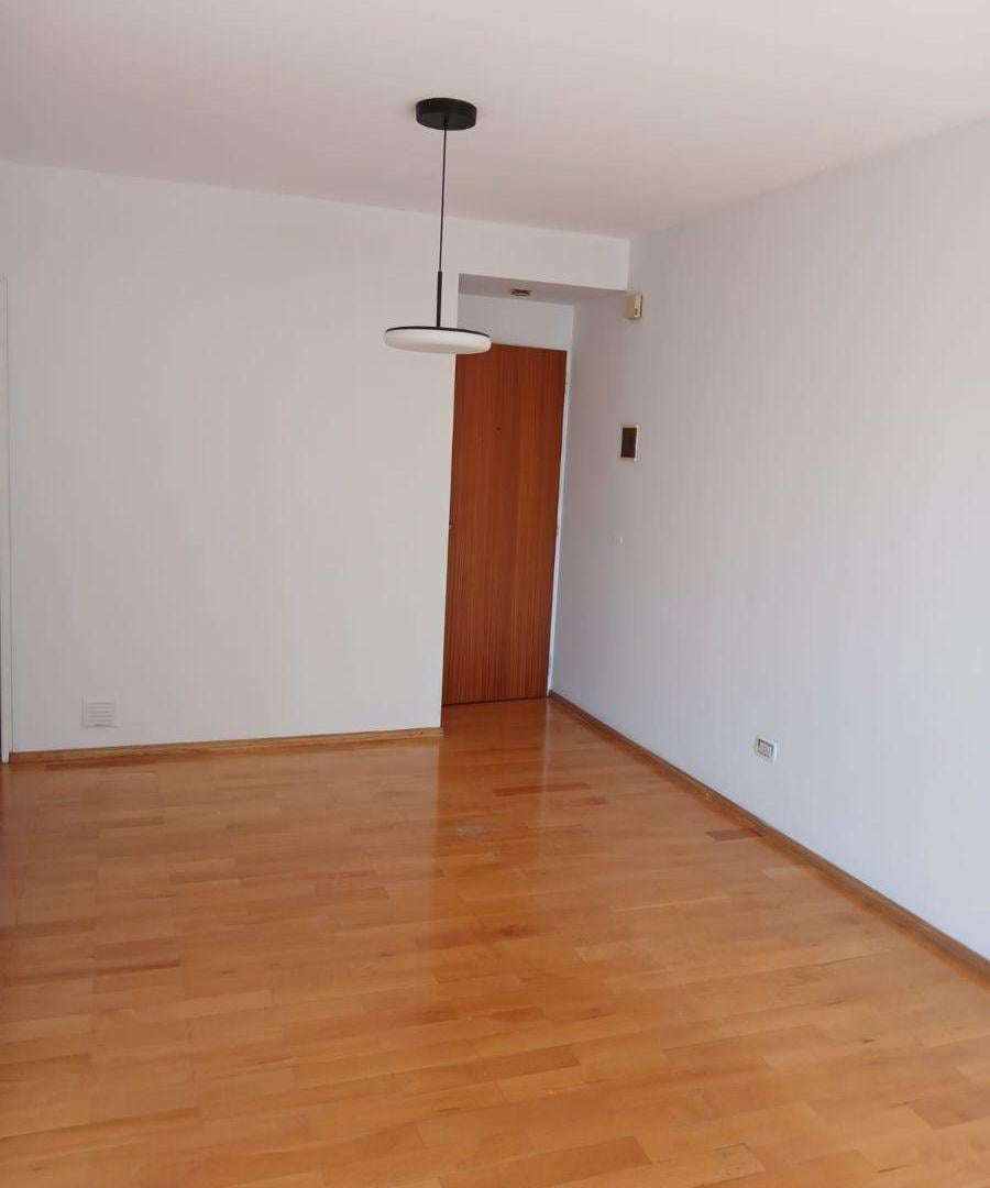 Foto de Departamento externo con balcon y cocina separada, imagen 2