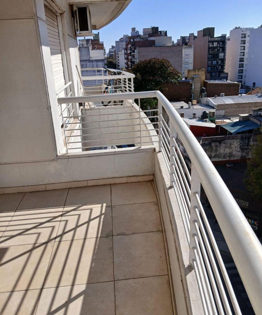 Foto de Departamento externo con balcon y cocina separada, imagen 3