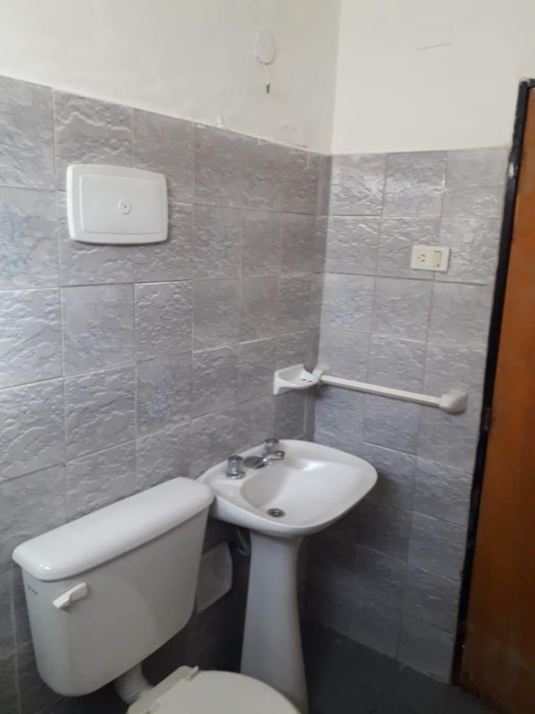 Foto de Casa ALQUILER en ALTO ALBERDI, imagen 2