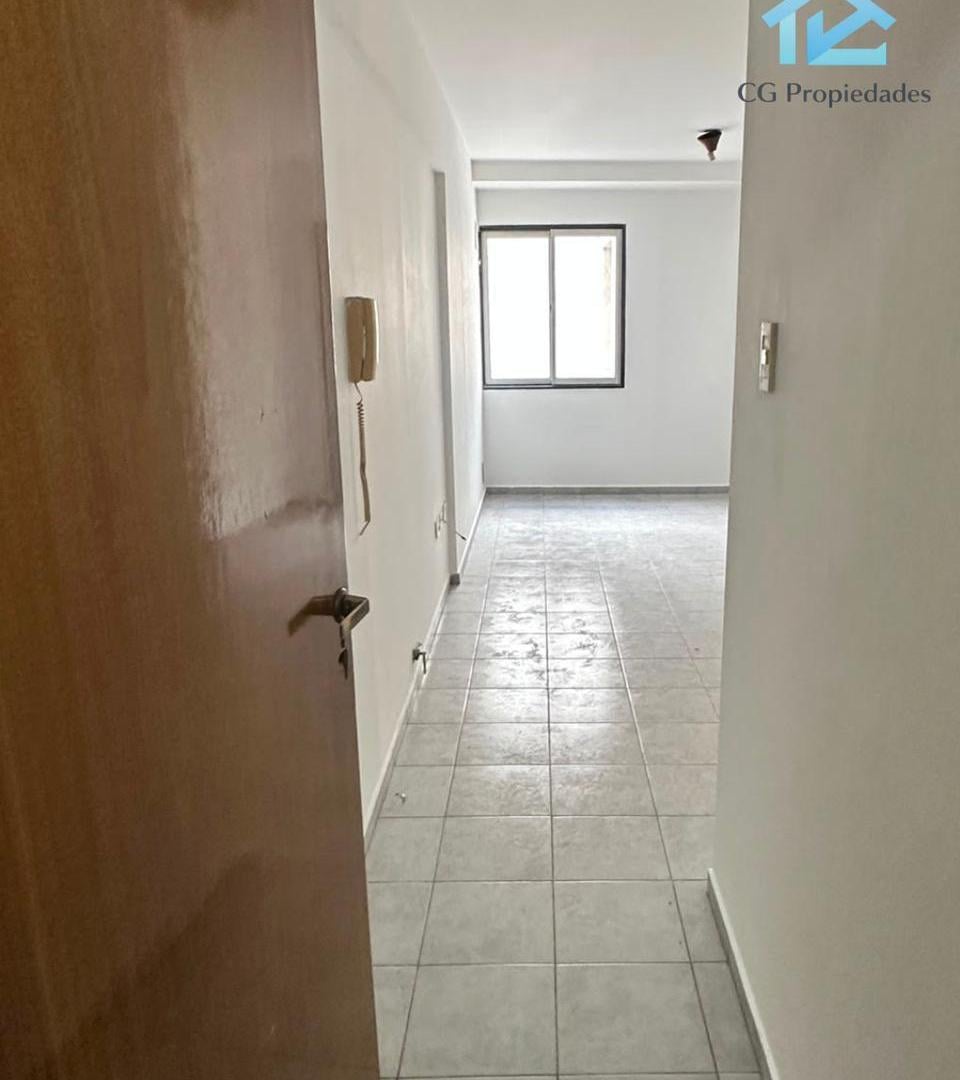 Foto de DEPARTAMENTO EN ALBERDI COLON CASI ARTURO ORGAZ, imagen 2
