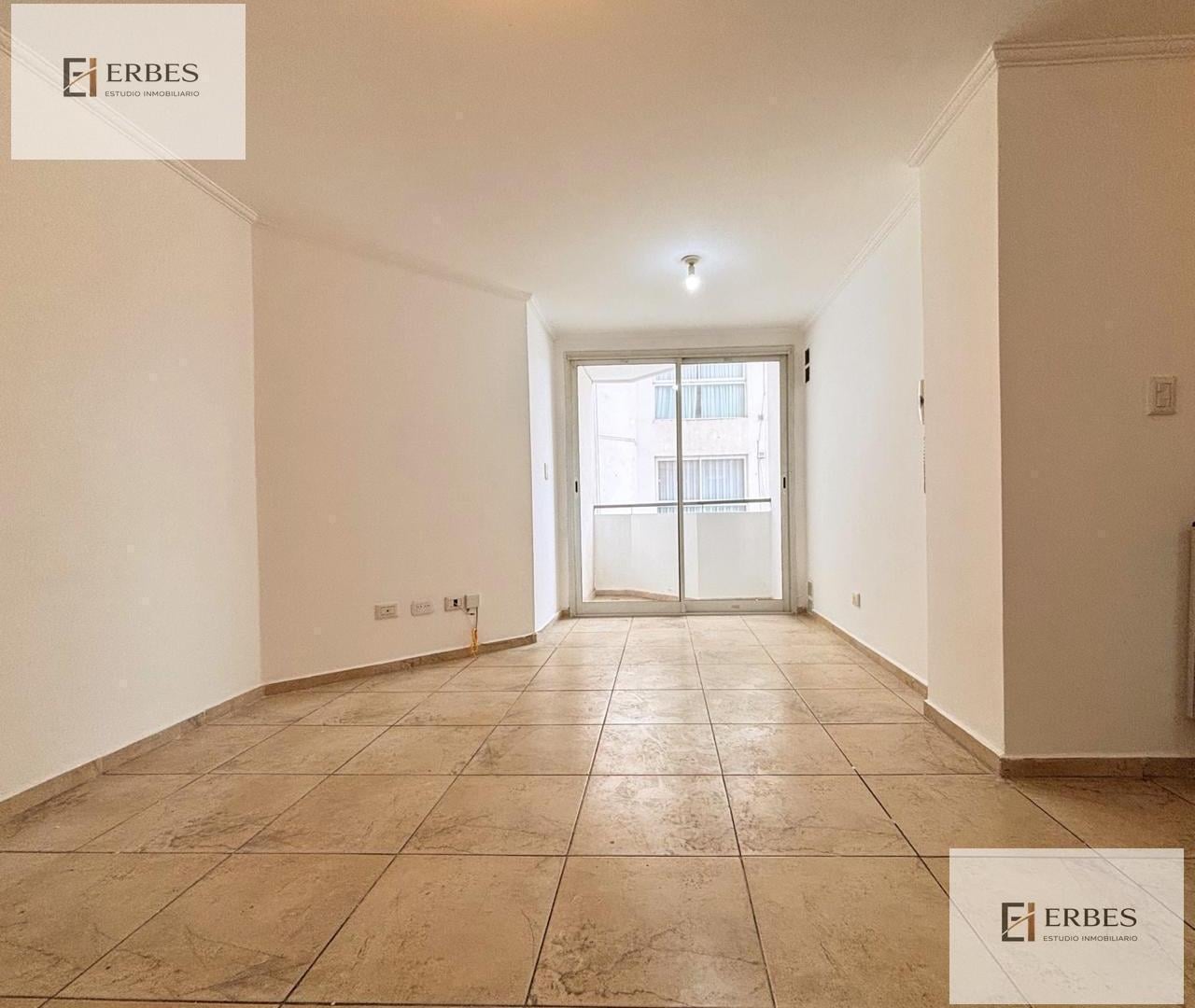 Foto de Departamento en venta de 1 dormitorio en el Centro con Balcón, Pileta y, imagen 3
