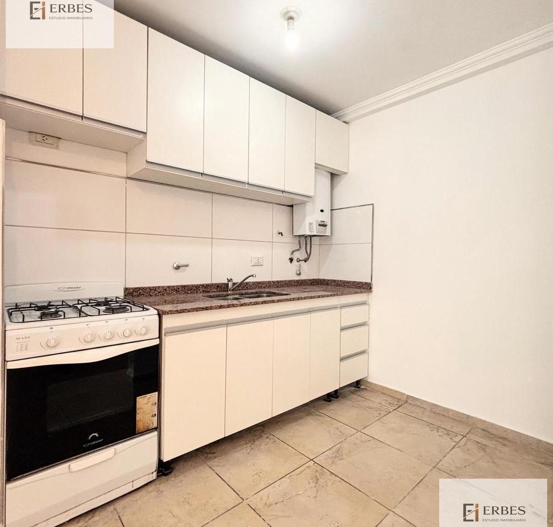 Foto de Departamento en venta de 1 dormitorio en el Centro con Balcón, Pileta y, imagen 5
