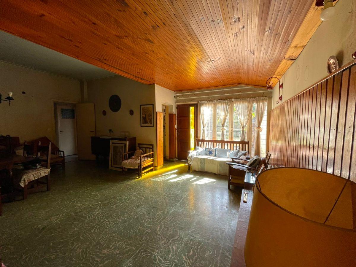 Foto de VENTA CASA 3 AMB C/ GRAN LOTE 280M2 - CASTELAR, imagen 1