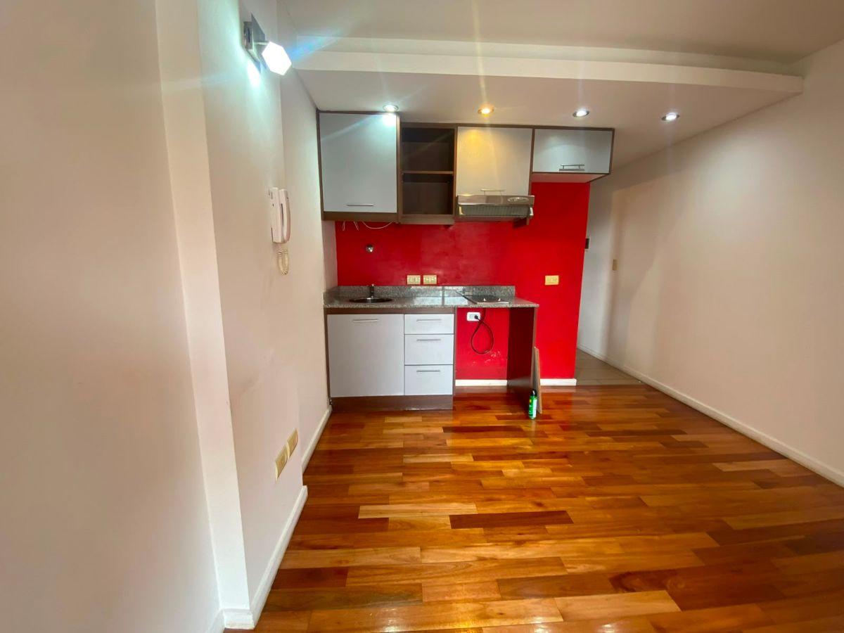 Foto de ALQUILER MONOAMBIENTE C/BALCON -CASTELAR CTO ARIAS, imagen 2