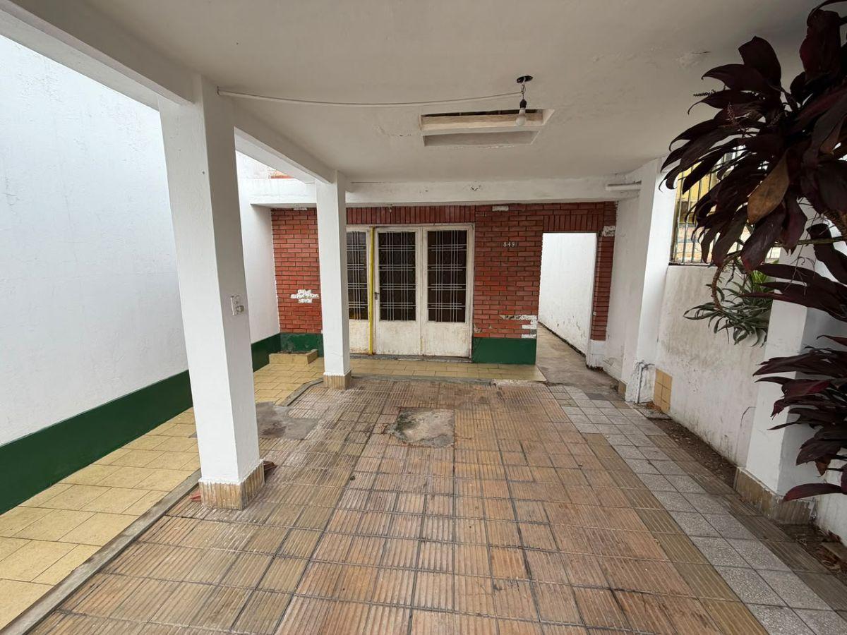 Foto de VENTA CASA 3 AMB C/ LOCAL-GRAN LOTE-APTO CREDITO-PALOMAR, imagen 3