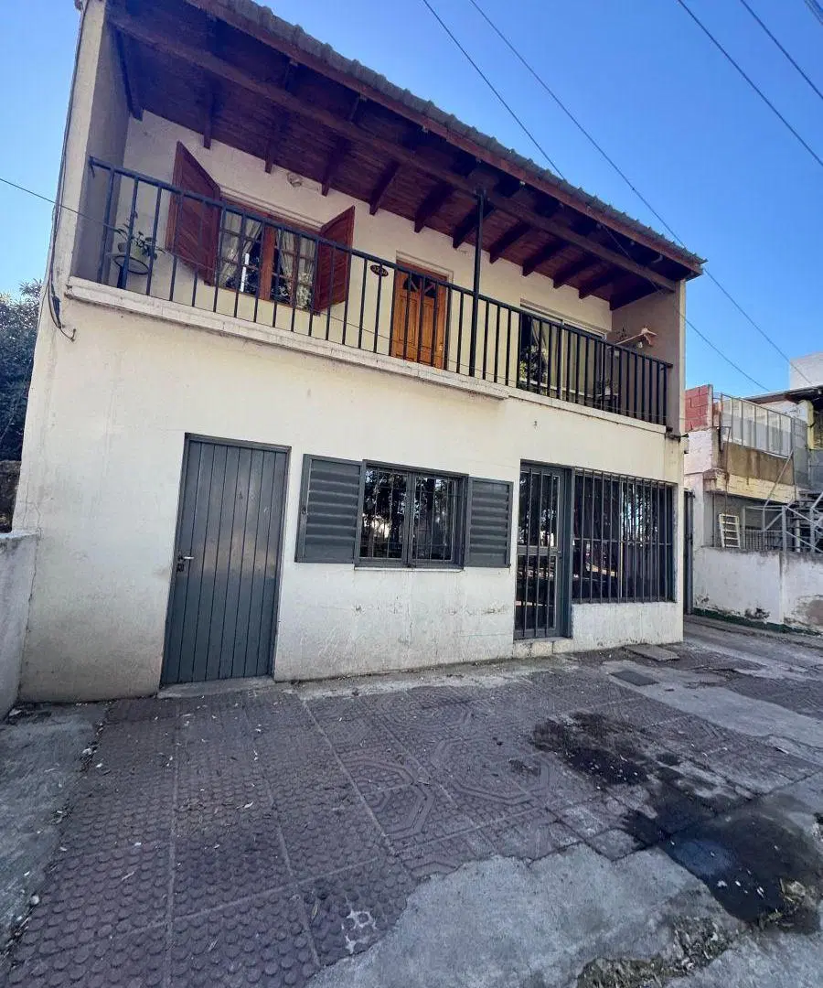 Oportunidad Inversionista Casa con local en venta 4
