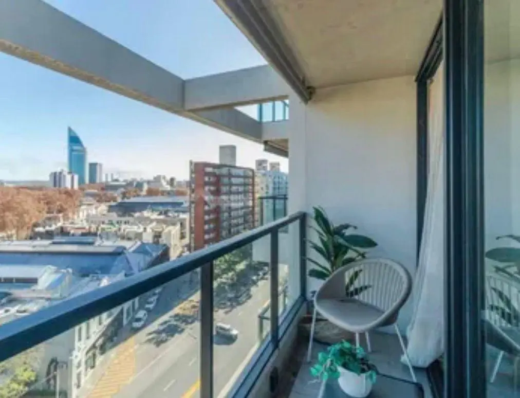 Alquiler Apartamento 2 Dormitorios con terraza y garaje Bella Vista 1
