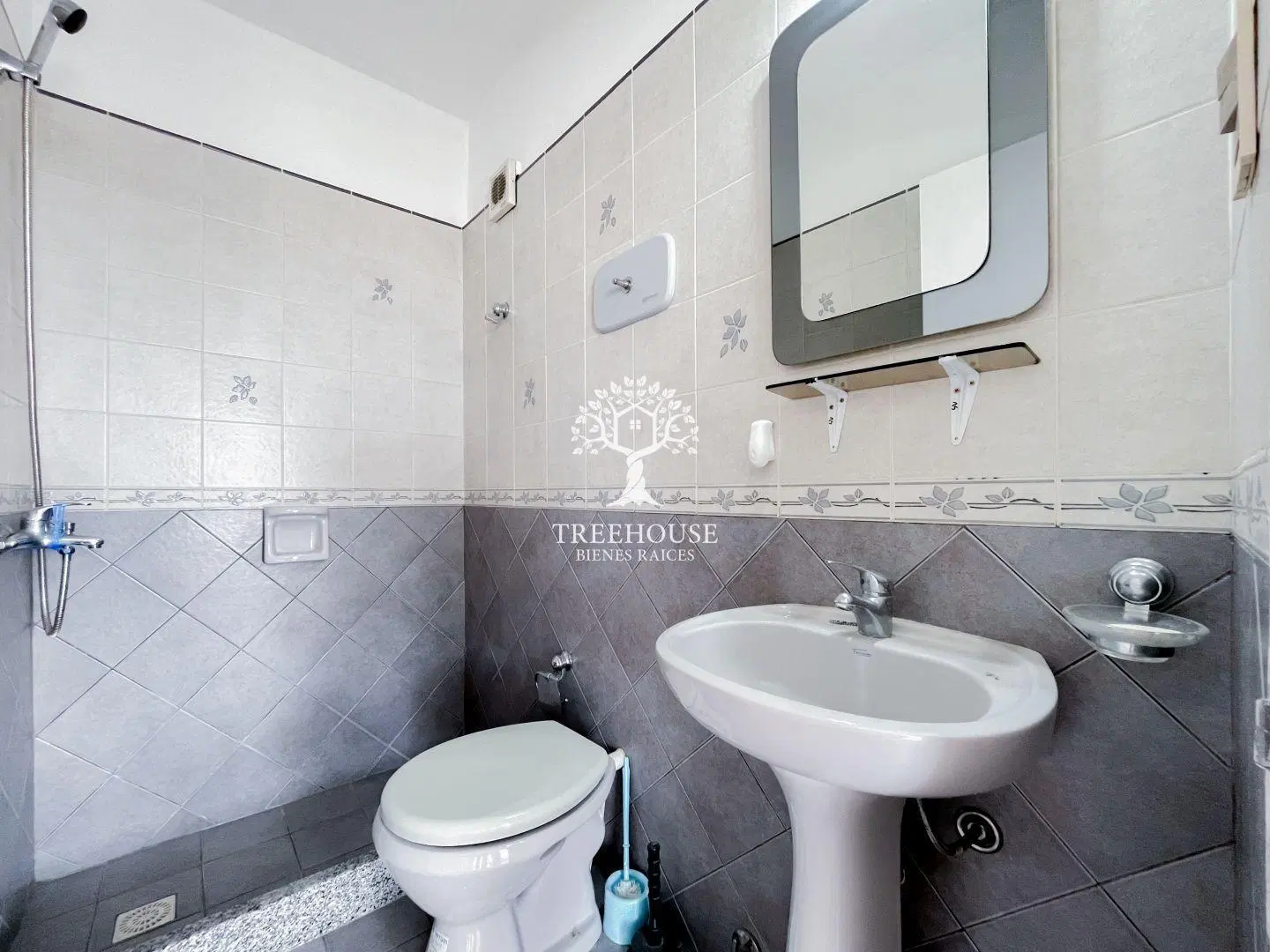 Alquiler de apartamento de 2 dormitorios con excelente vista 4