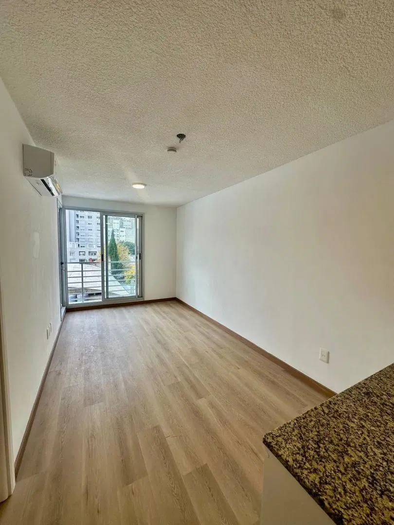 Venta apartamento 1 dormitorio Tres Cruces 3