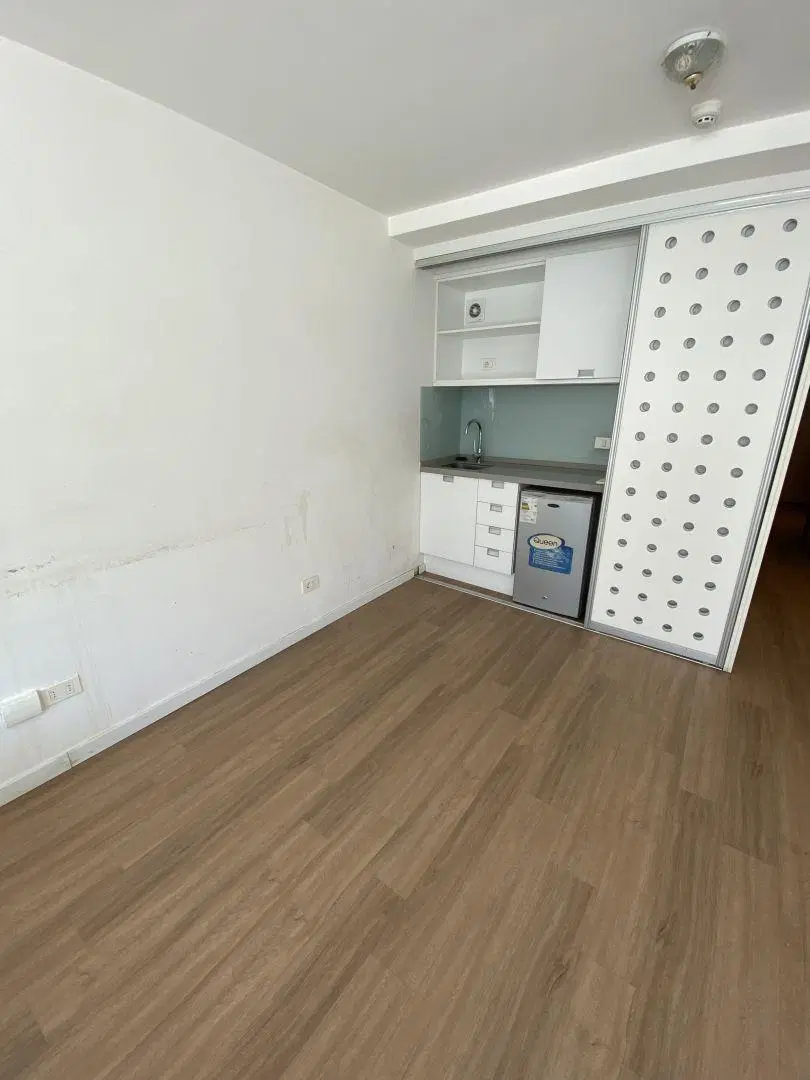 Alquiler monoambiente Pocitos 2