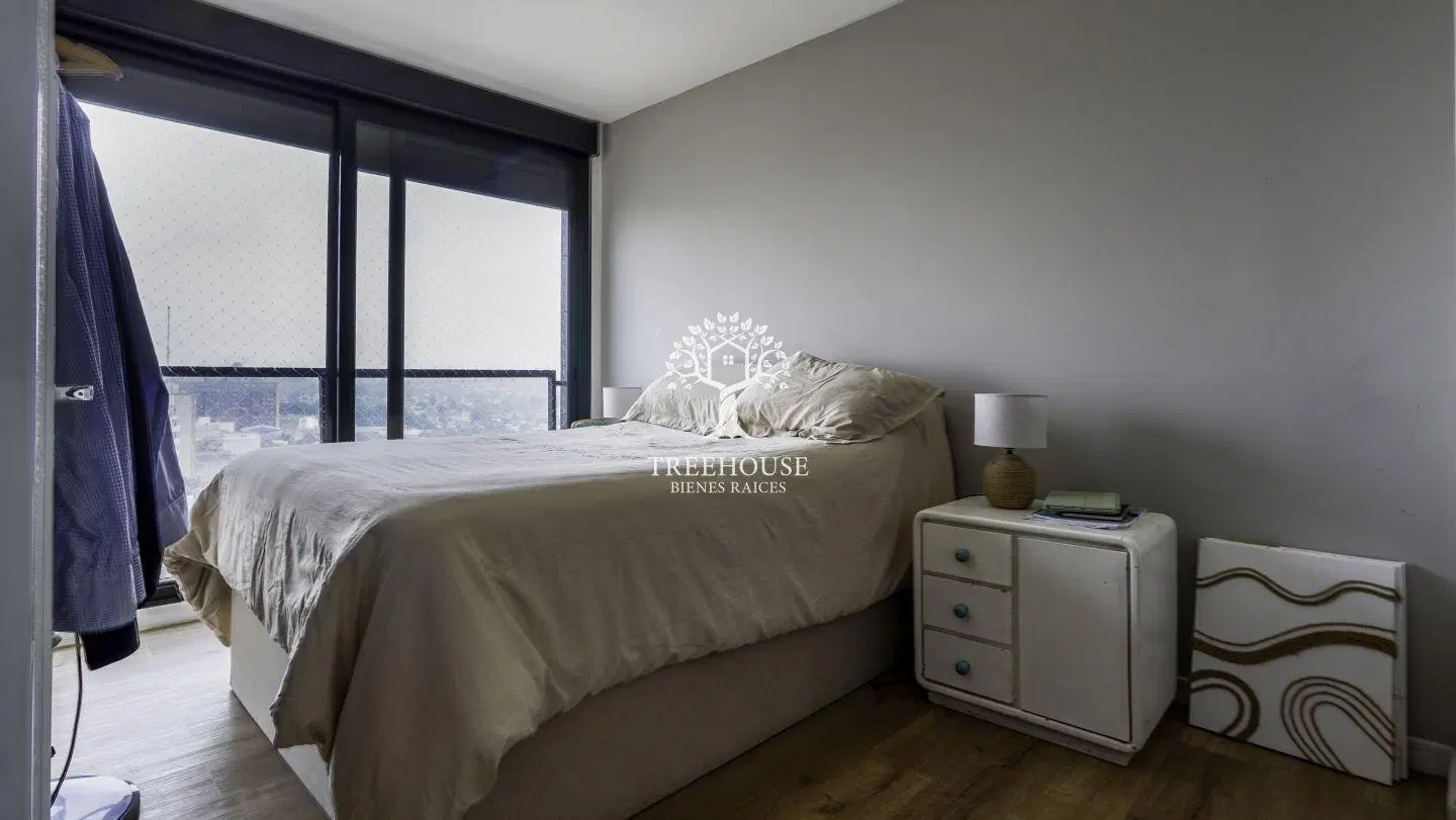 Venta de Apartamento 2 Dormitorios en Malvin, Montevideo 4
