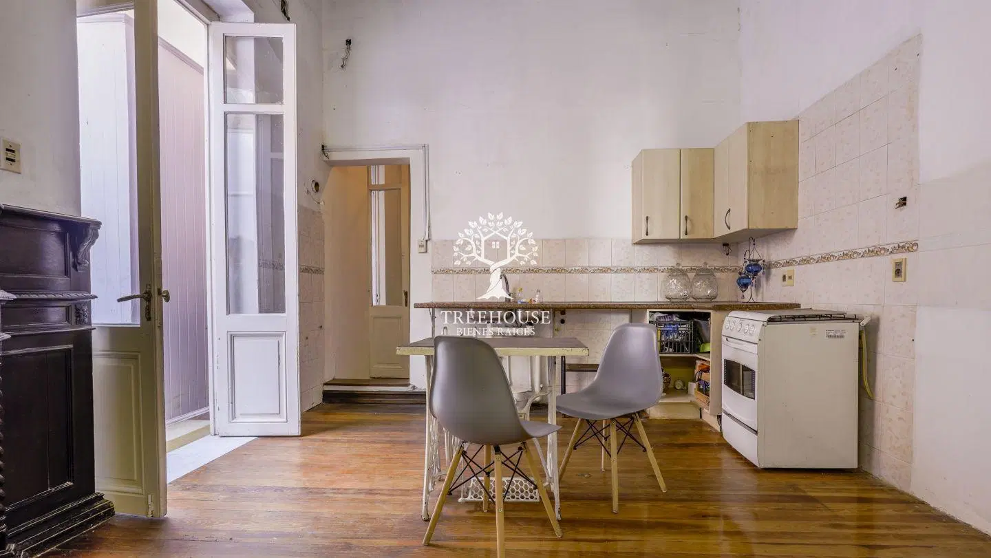 Venta de Casa 3 Dormitorios en Parque Rodó, Montevideo 1
