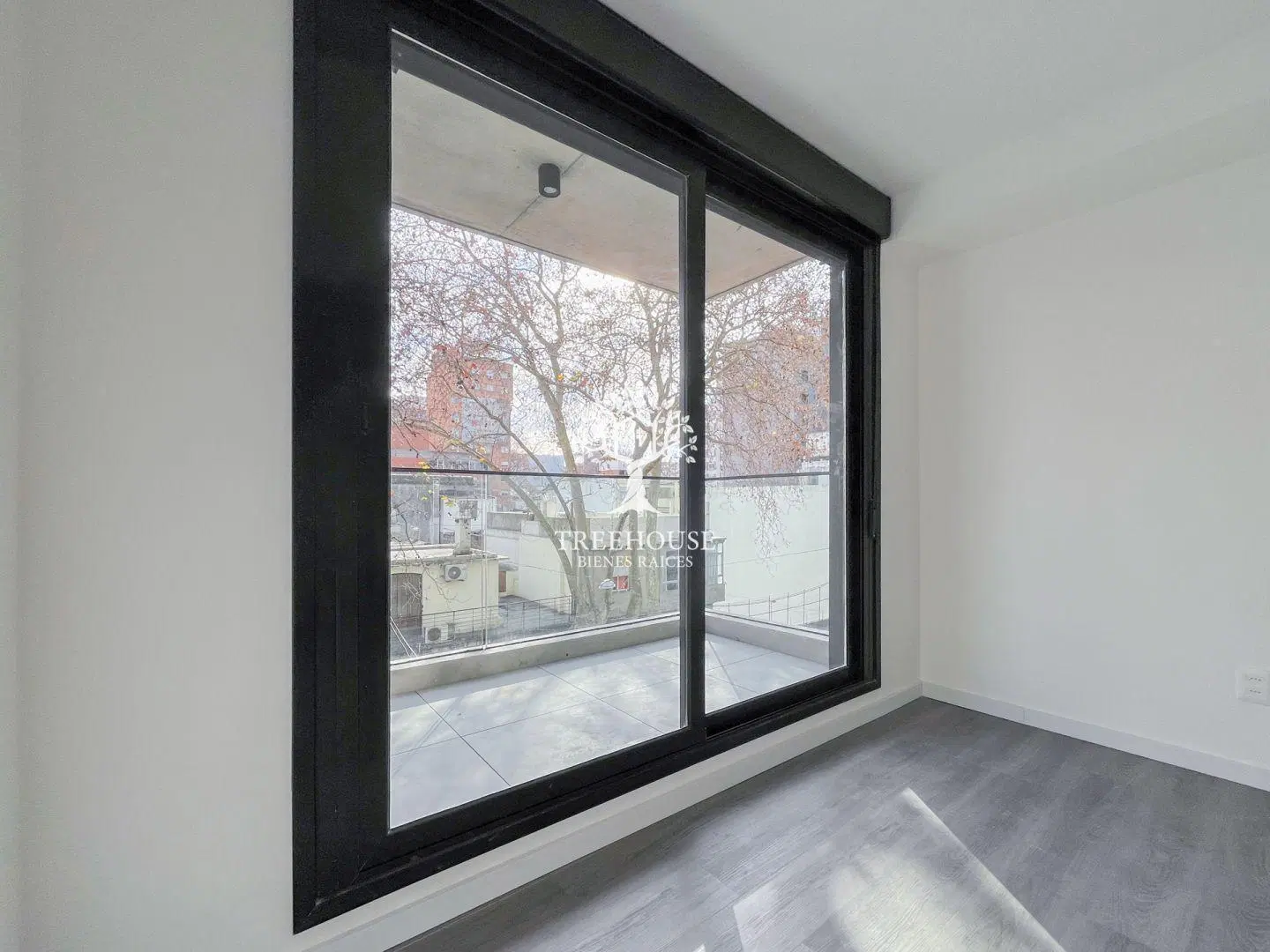 Alquiler Apartamento de 1 Dormitorio Equipado en Cordón 4