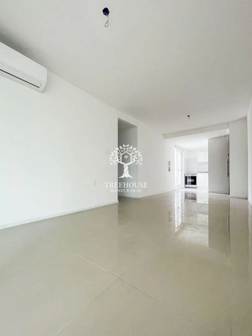 venta apartamento 2 dormitorios mas garaje Tres Cruces 4