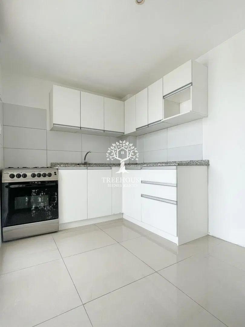 venta apartamento 2 dormitorios mas garaje Tres Cruces 3