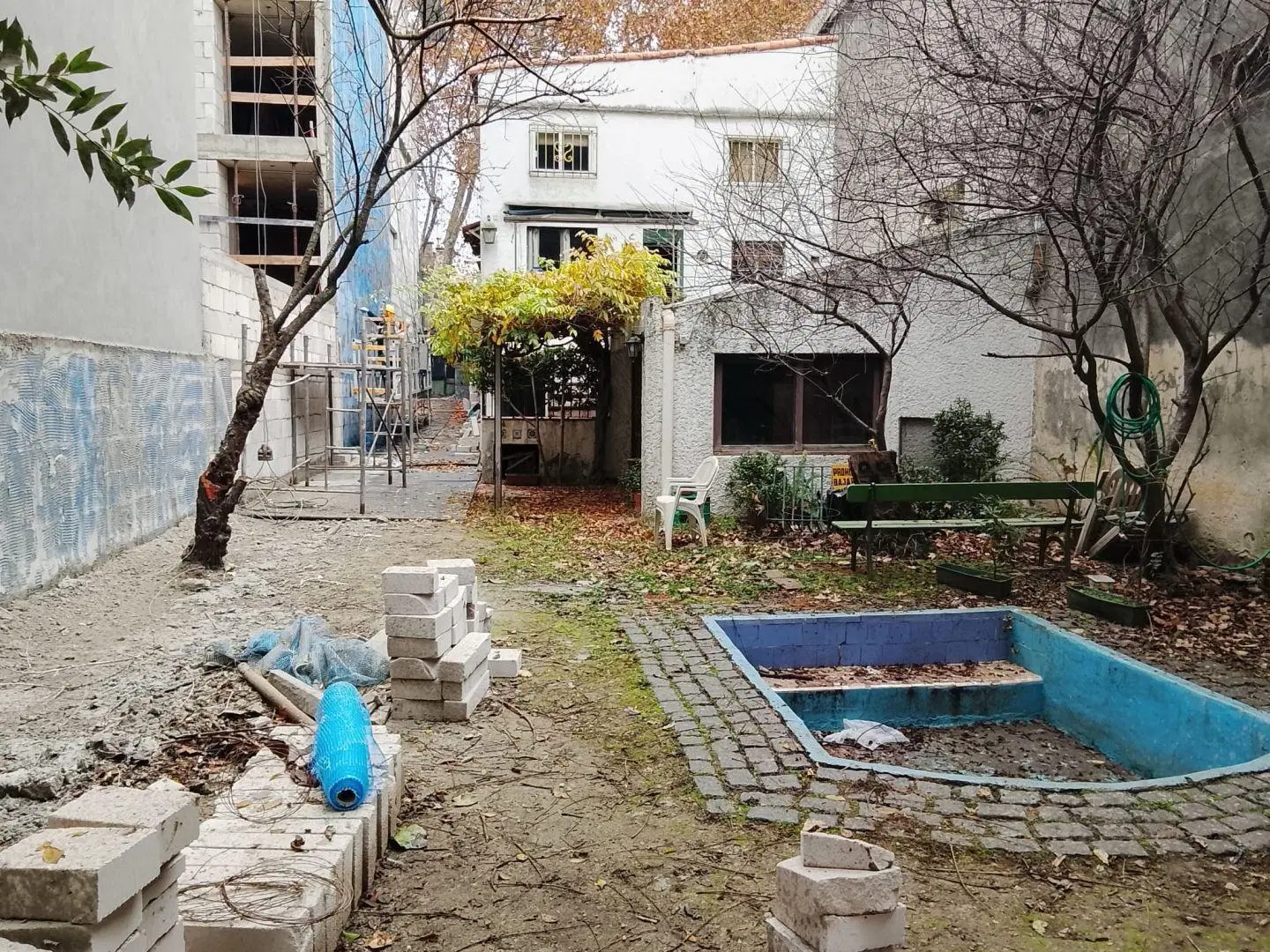 Venta de Casa, Punta Carretas con amplio terreno 5