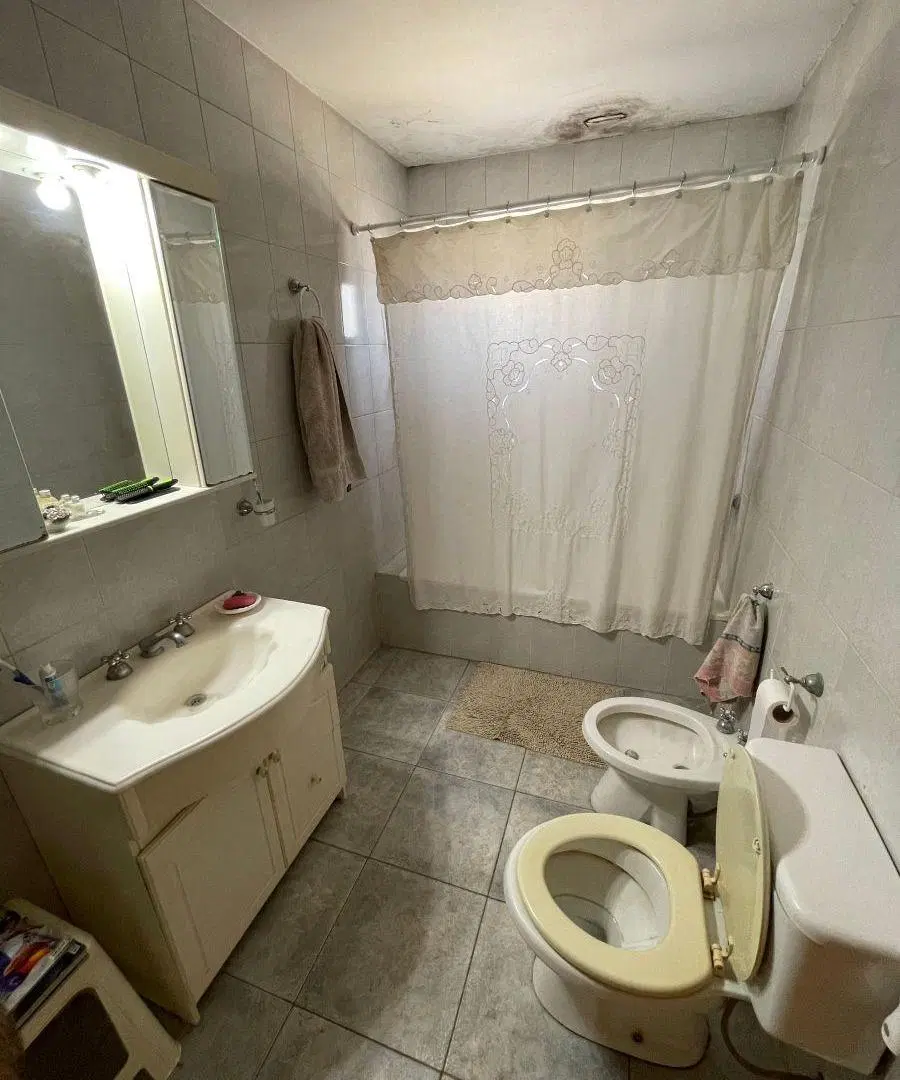 Casa 3 Dormitorios con pileta y quincho Barrio terminal 8