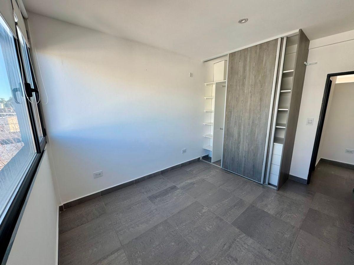 Foto de Departamento 1 dormitorio en alquiler - Moreno al 1400, imagen 1