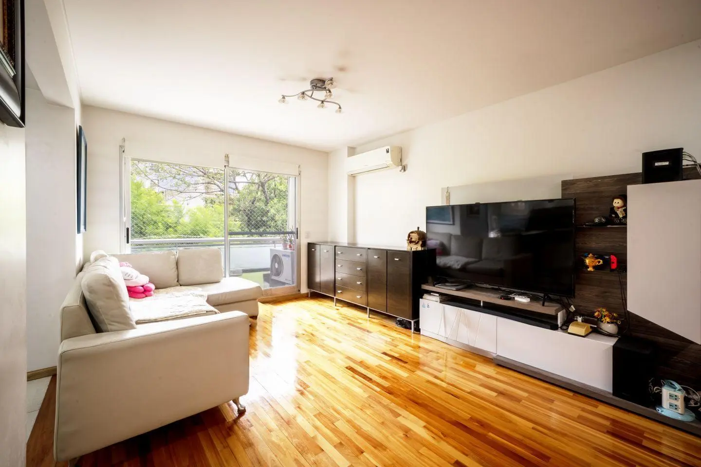 Venta de Departamento 4 ambientes en Flores 3