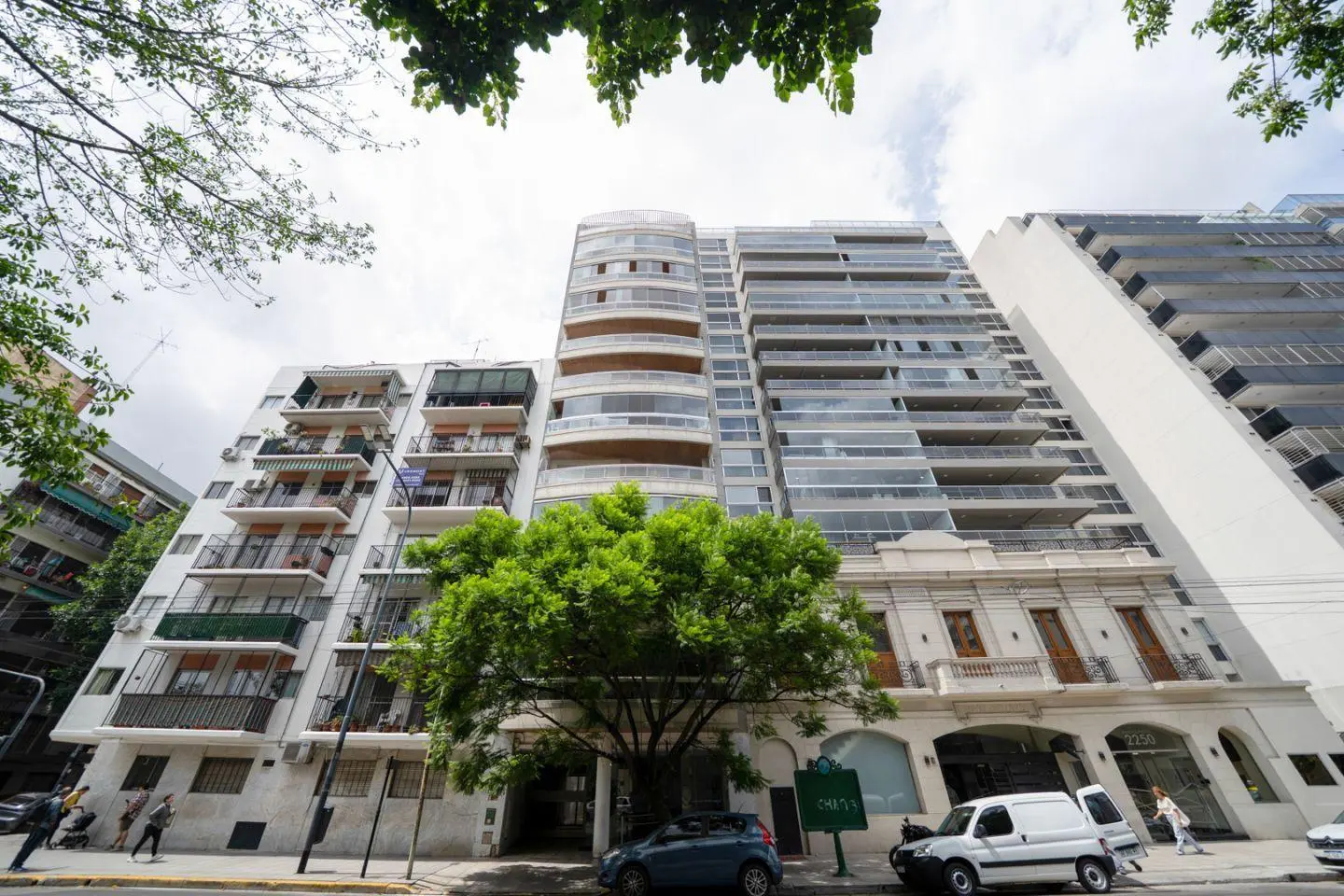 Venta de Departamento 4 ambientes en Flores 1