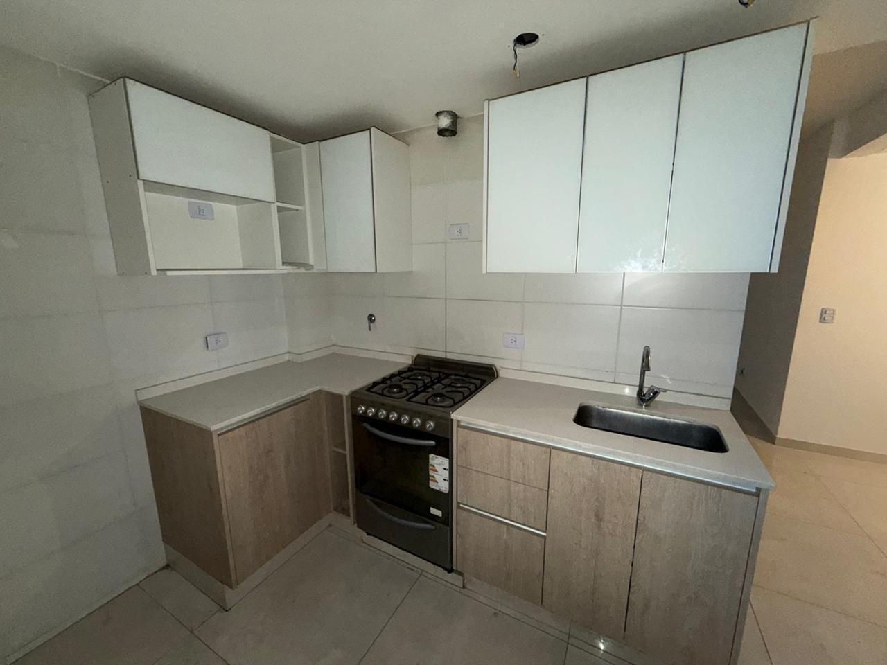 Foto de Venta de Departamento 4 Ambientes en Flores Norte, Capital Federal, imagen 2