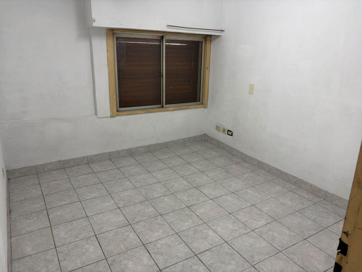 Foto de Galpón . | FIGUEROA, APOLINARIO, CNEL. al 1300, imagen 4