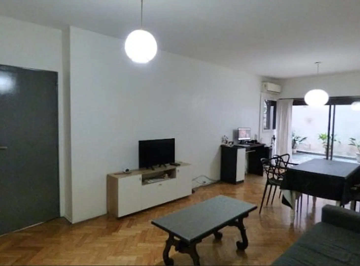 VENTA - Departamento dos dormitorios en Capital Federal. 4