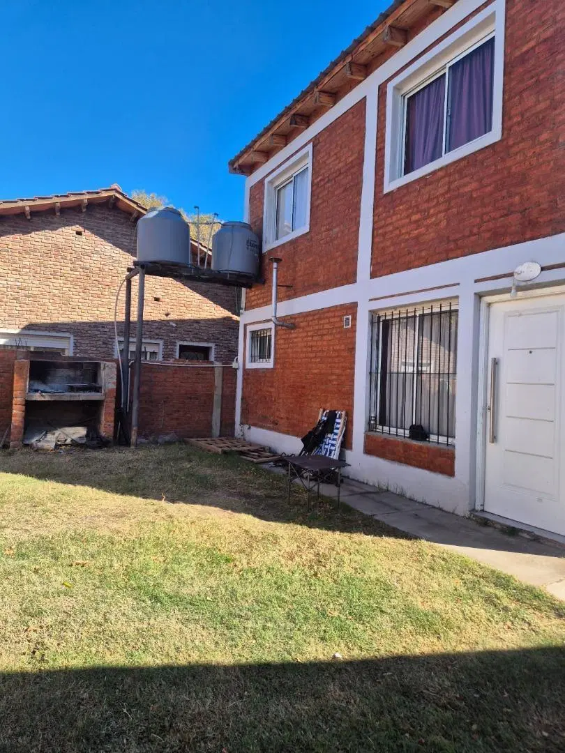 VENTA DÚPLEX CINCO SALTOS, RIO NEGRO 3