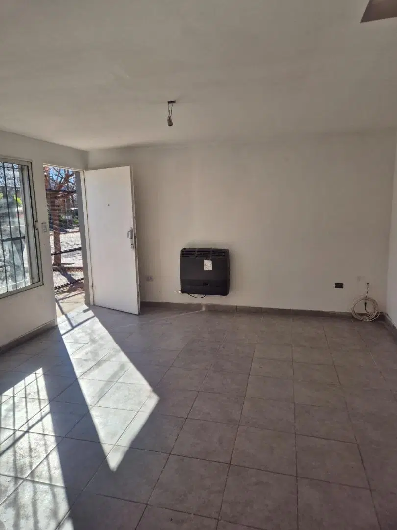 VENTA DÚPLEX CINCO SALTOS, RIO NEGRO 2