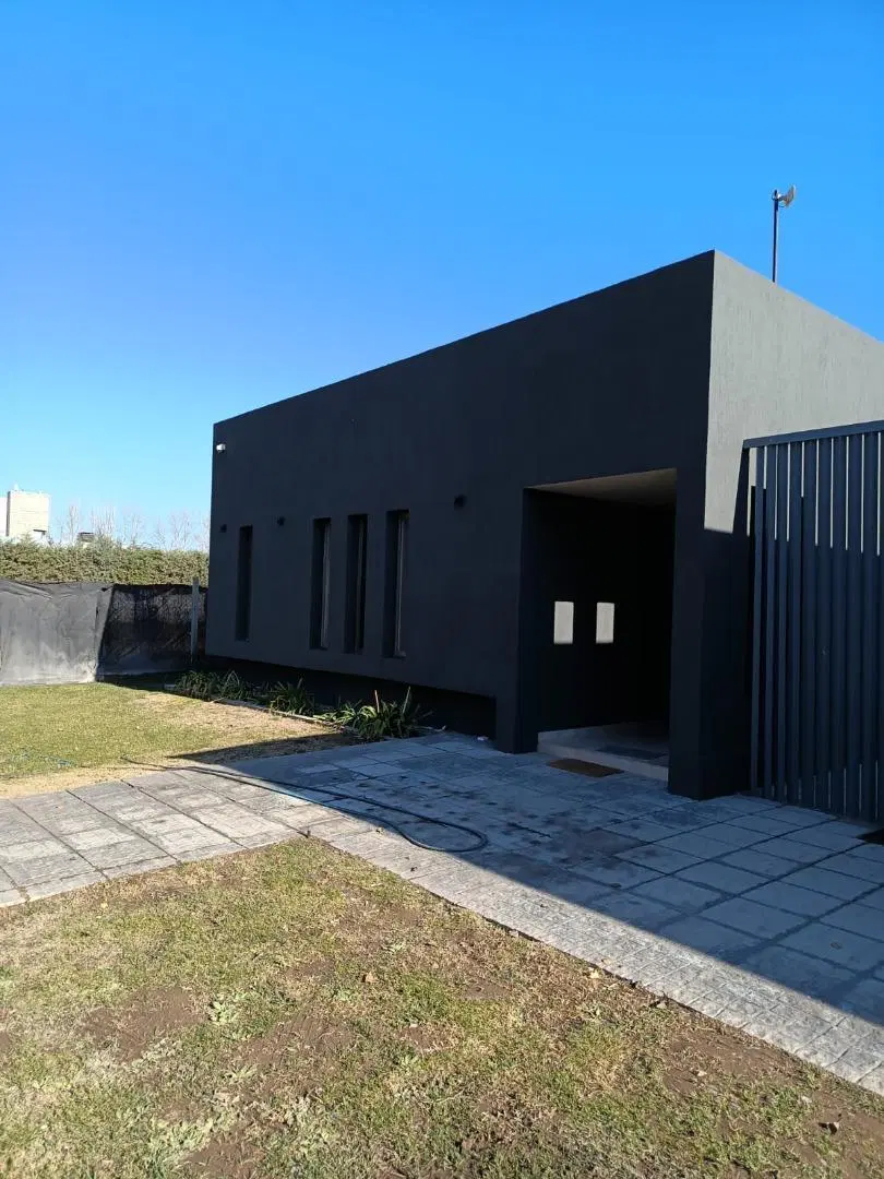 VENTA CASA 3 DORMITORIOS, CIPOLLETTI, RIO NEGRO 3