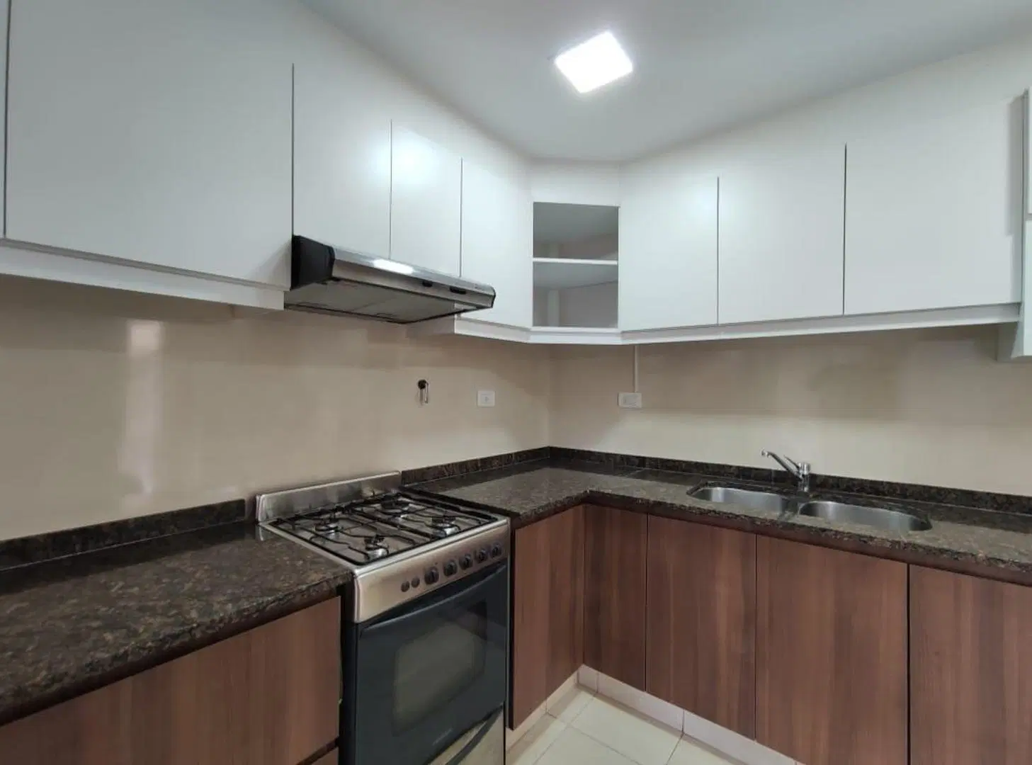 Casan en Venta 3 dorm, Villa Luisa, Neuquén 1