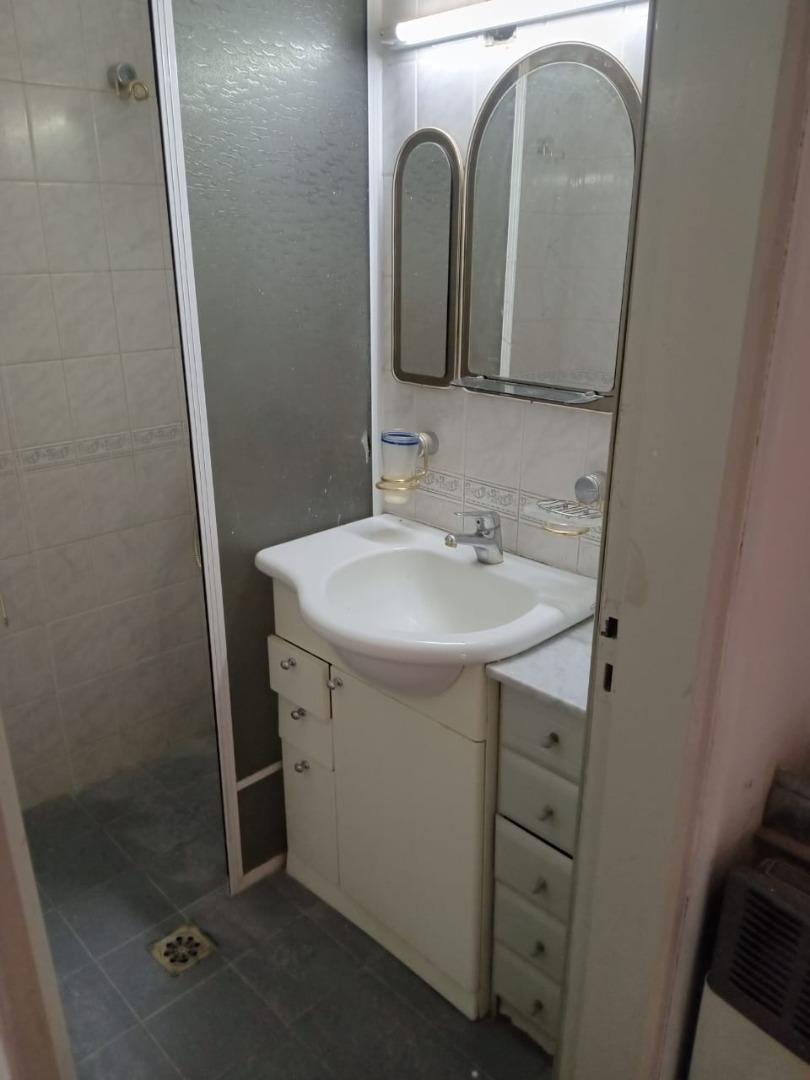 Foto de Alquiler Casa para Oficina 2 habitaciones, Neuquén, imagen 5