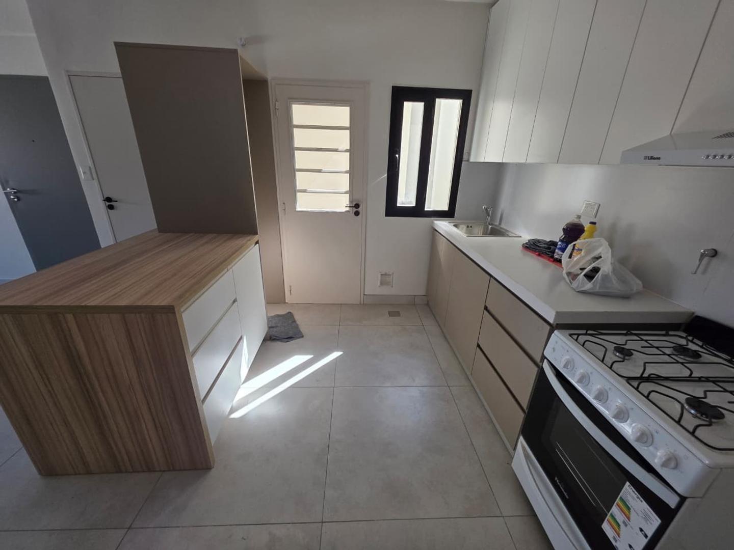 Foto de ALQUILER DÚPLEX 1 DORMITORIO, CIPOLLETTI, RIO NEGRO, imagen 3