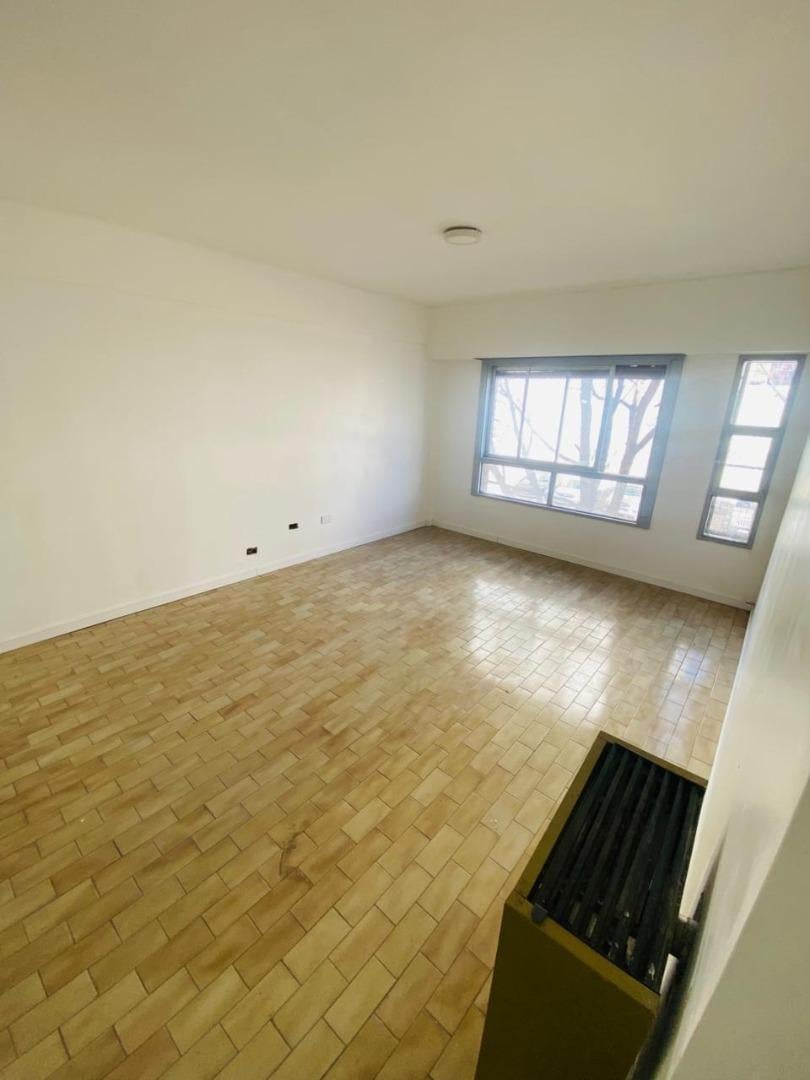 Foto de VENTA DEPTO 2 DORMITORIOS, CENTRO DE NEUQUÉN, imagen 5