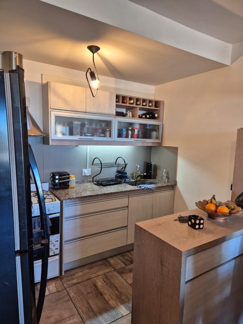 Foto de VENTA DEPARTAMENTO 1 DORM, CON COCHERA, imagen 5