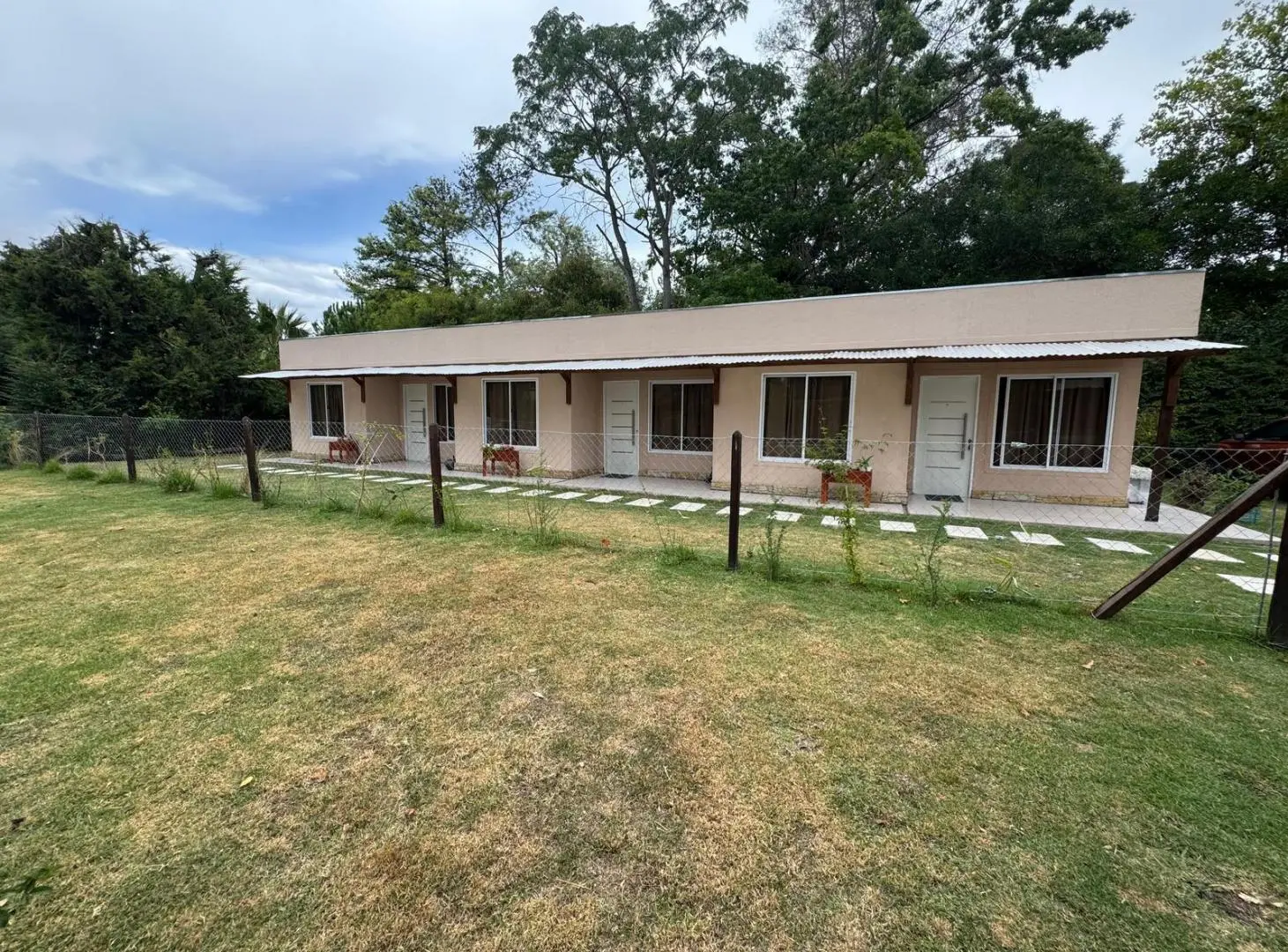 Casa mas Departamentos en Ezeiza 8