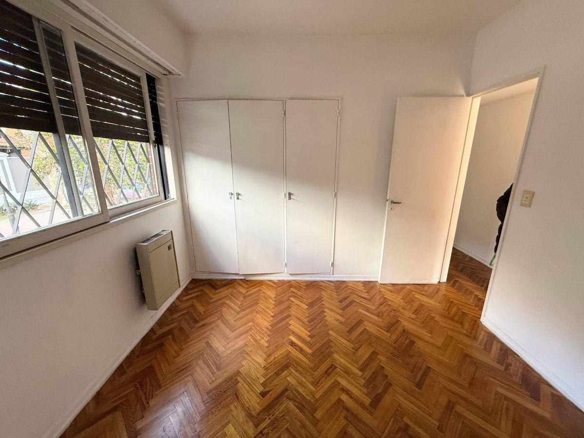 Foto de Departamento en alquiler 4 ambientes - Espacio guarda coches- Vicente, imagen 4