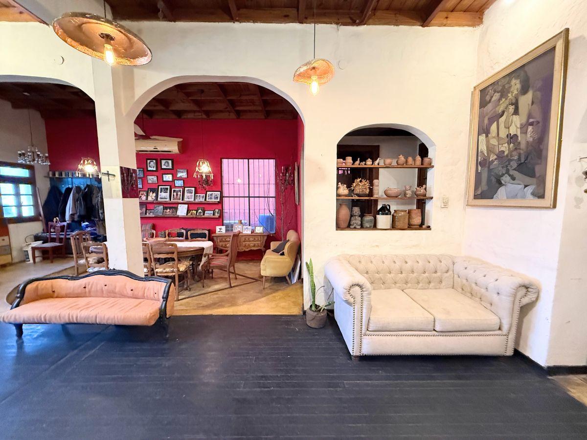Foto de Casa en venta - Florida Este - Gran master suite - Ambientes amplios, imagen 2