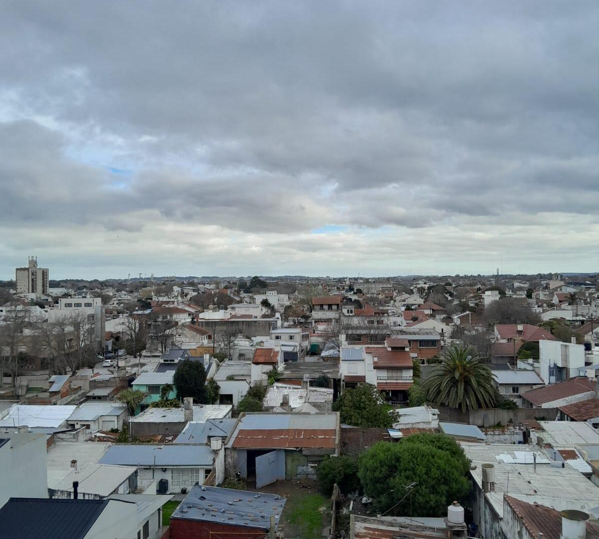 Foto de IMPECABLE DEPARTAMENTO 2 AMBIENTES CON ESPACIO DE COCHERA EN VENTA, imagen 4