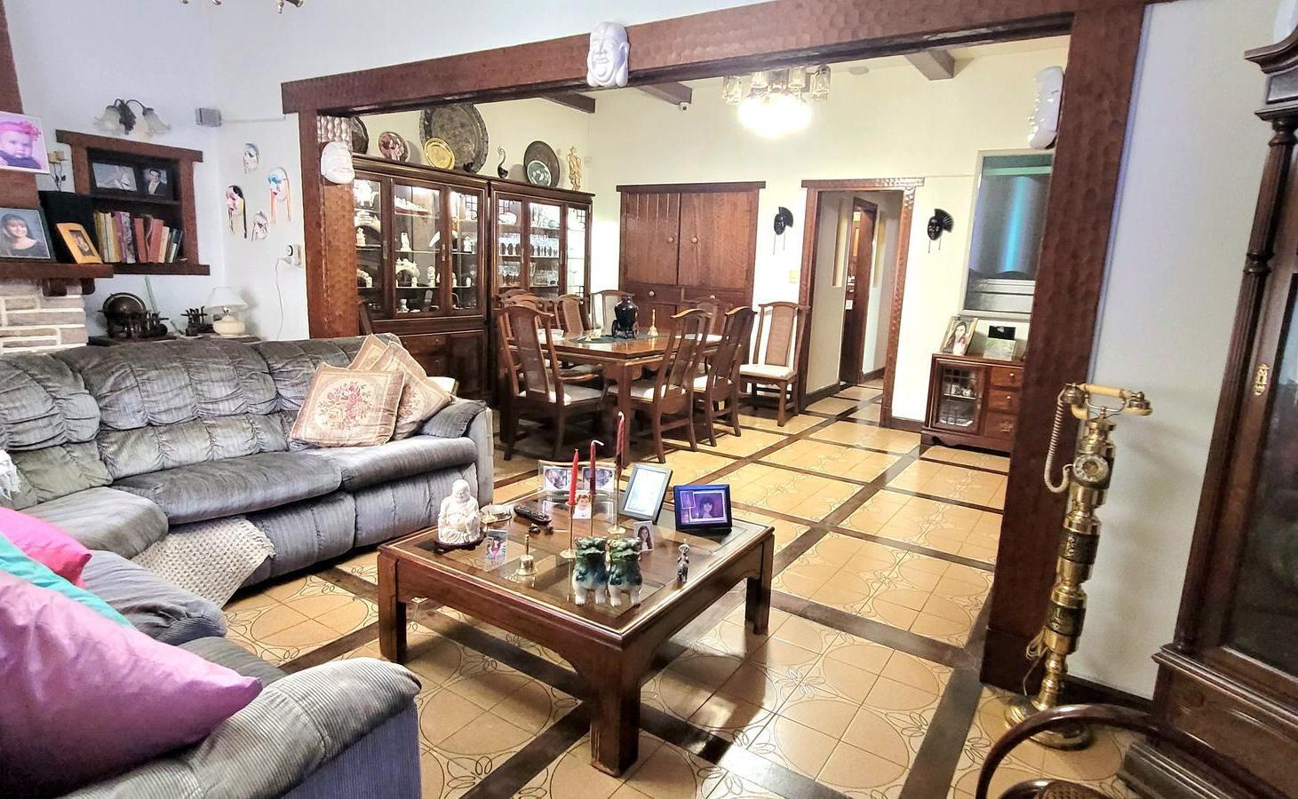 Foto de VENTA CHALET 4 AMBIENTES BARRIO POMPEYA, imagen 1