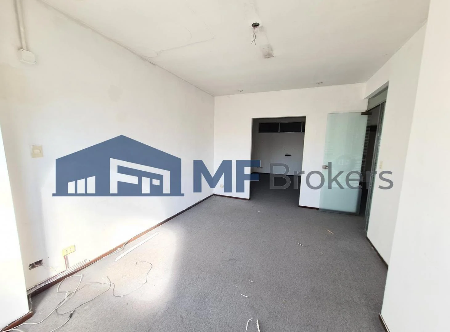 Foto de Excelente galpón 400 m2 a 3 cuadras panamericana en zona industrial, imagen 3