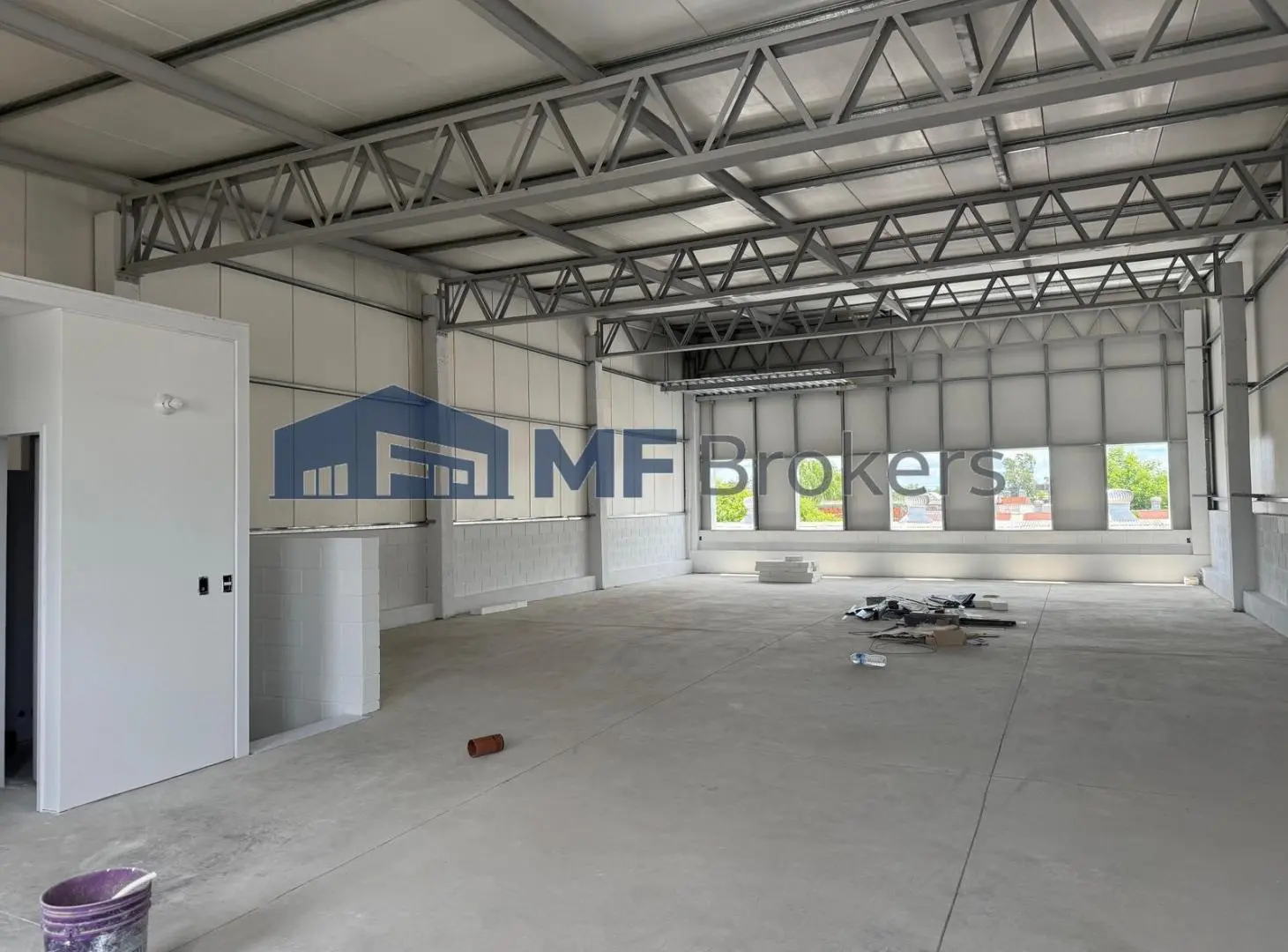 Local/Galpón industrial/comercial en alquiler 1