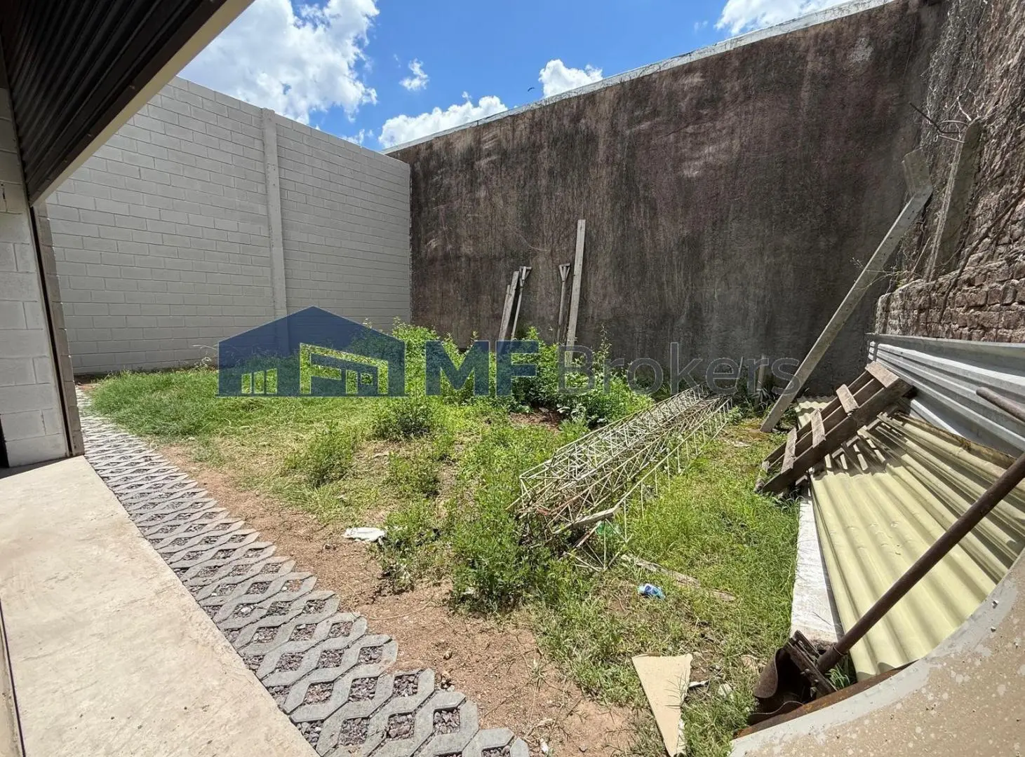 Local/Galpón industrial/comercial en alquiler 6