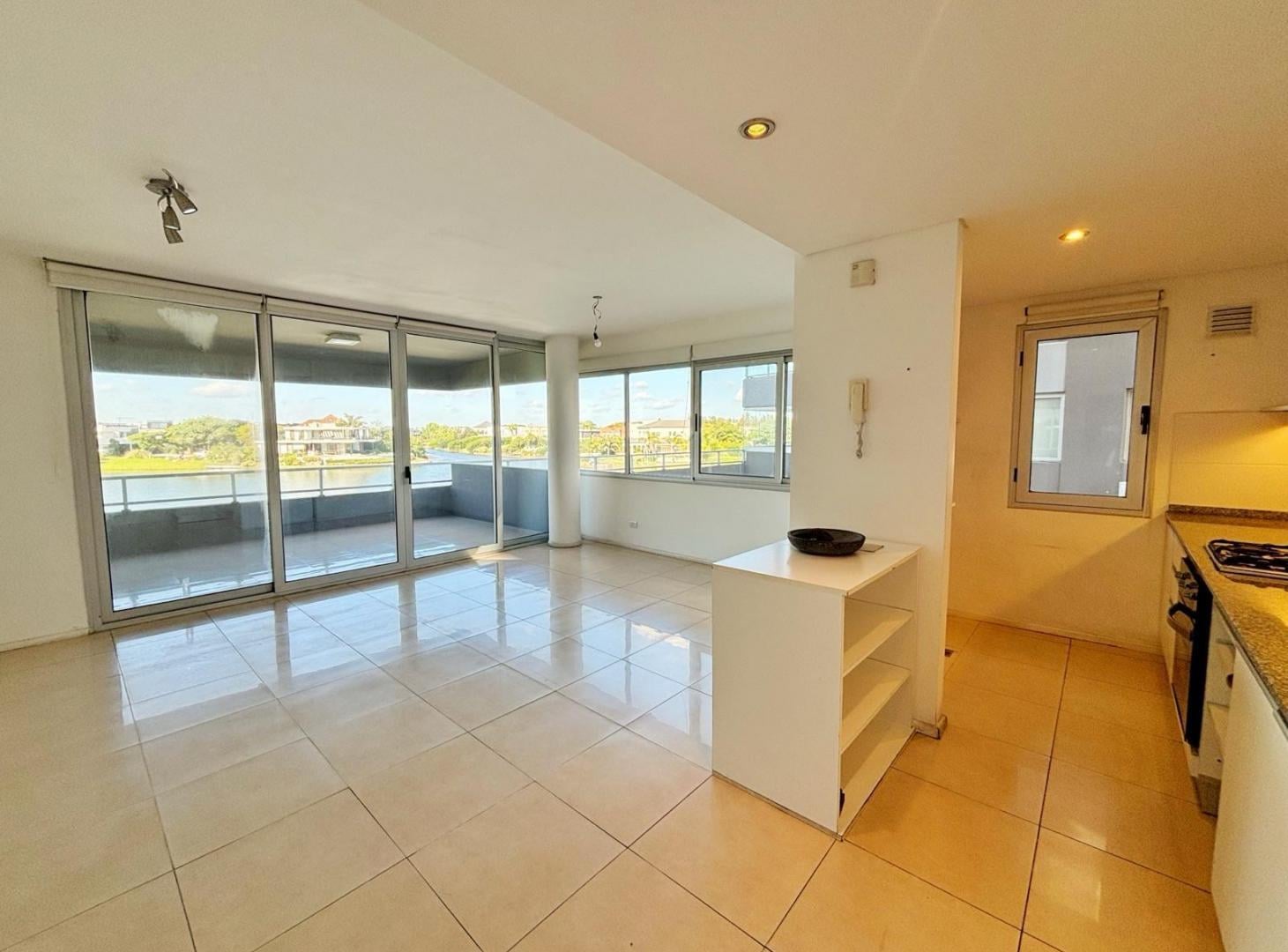Foto de Muy lindo departamento con espectacular vista-Enyoi Nordelta, imagen 1