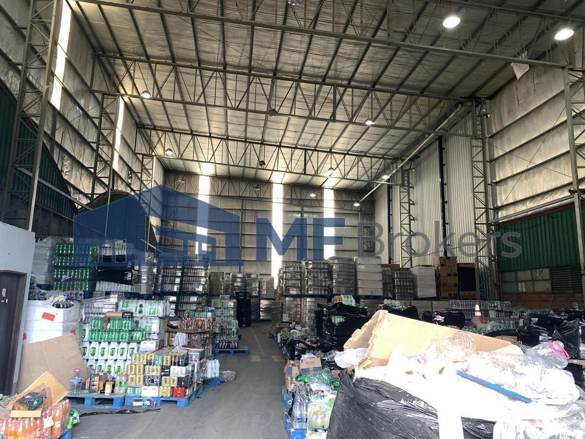 Foto de Galpón de 800 m2 cubiertos en predio industrial de Garín a mts de, imagen 1