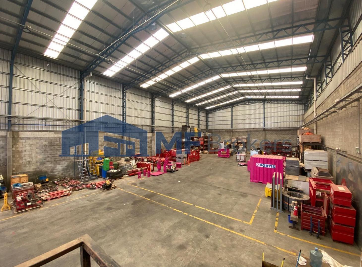 Foto de Alquiler deposito 900 m2 planta libre Garin, imagen 4