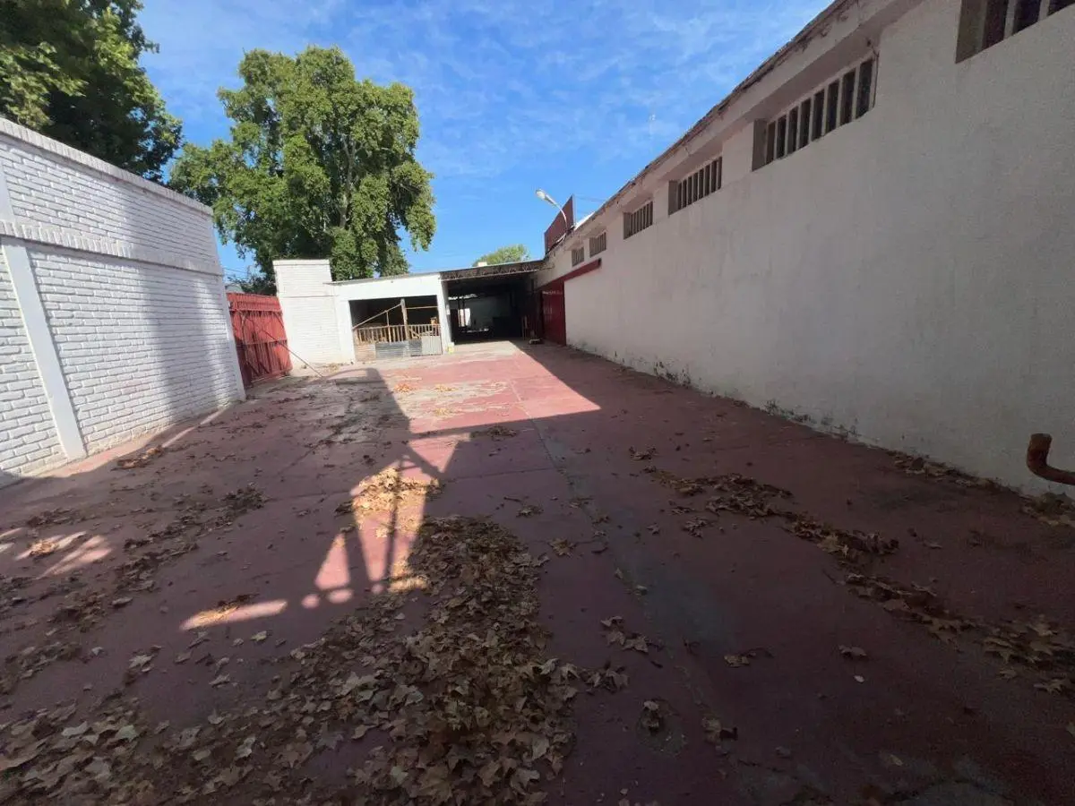 Vendo Local Comercial en Las Heras 5