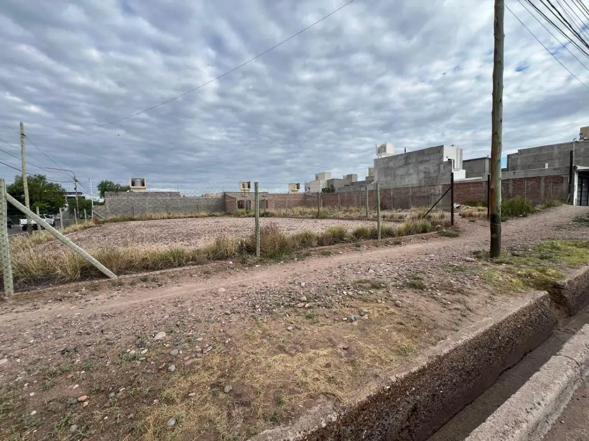 Vendo Lote en Maipú 3