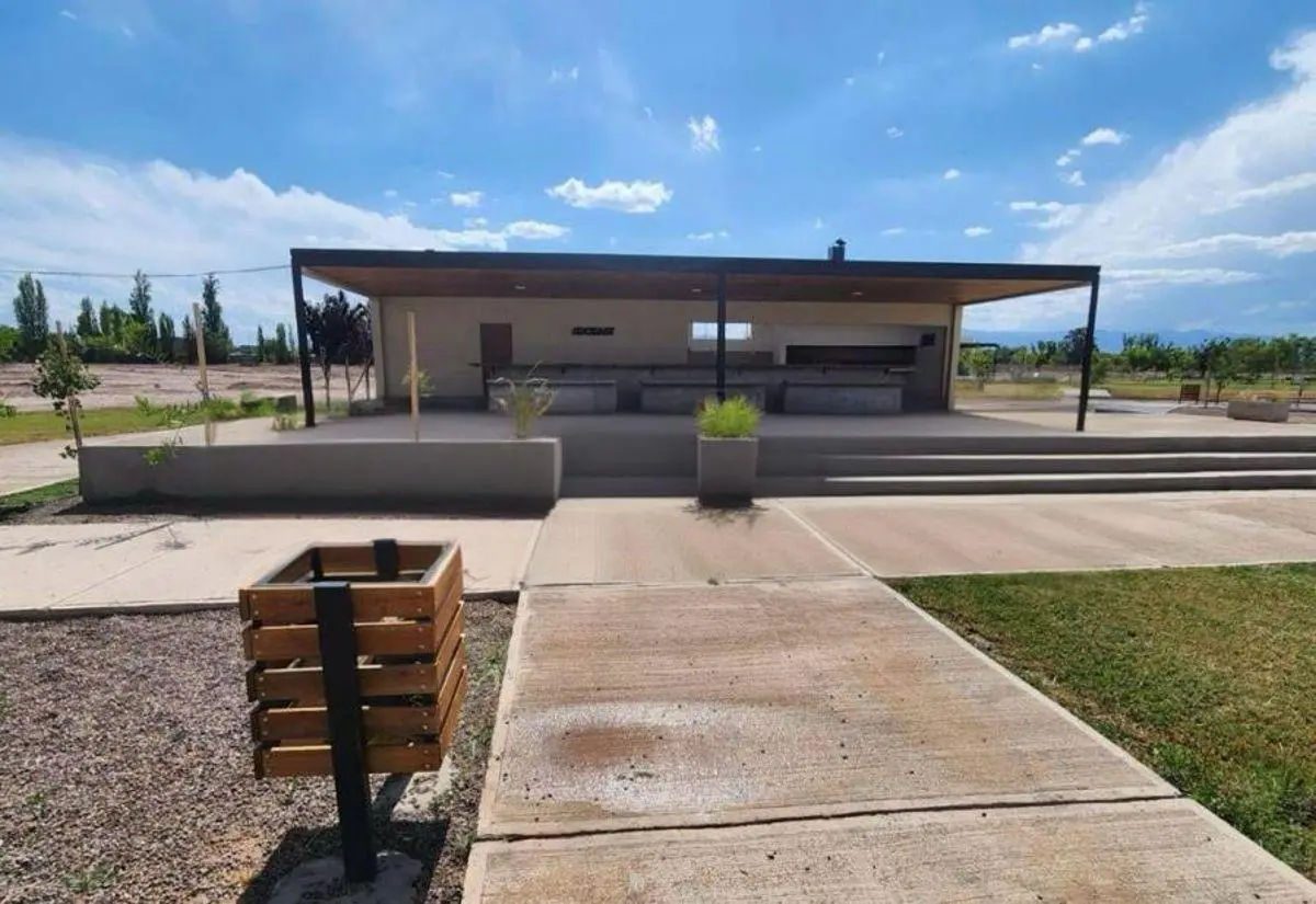 Vendo Lote en Barrio El Bosque 4